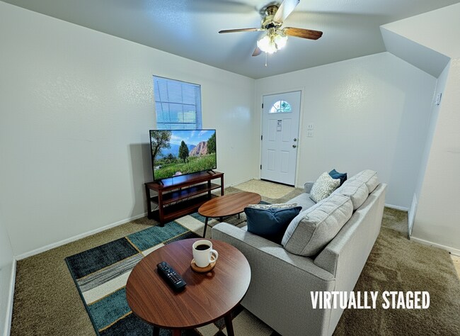 Building Photo - 1100 Leslie Cir