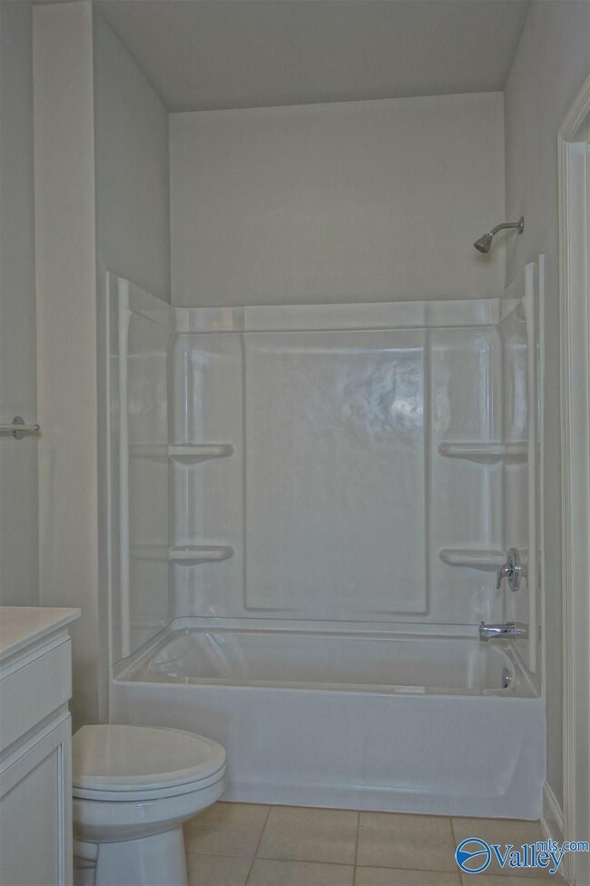 Building Photo - 409 Bay Tree Ln SW