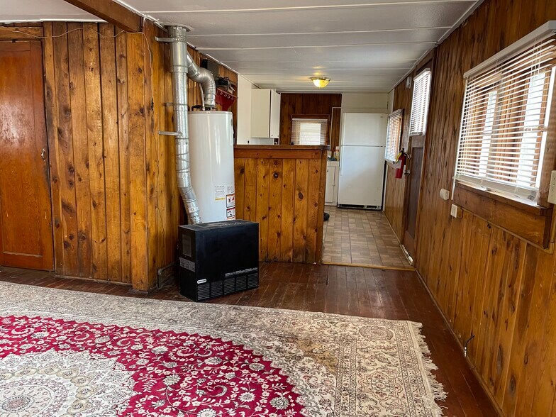 Building Photo - 312 Ruxton Ave