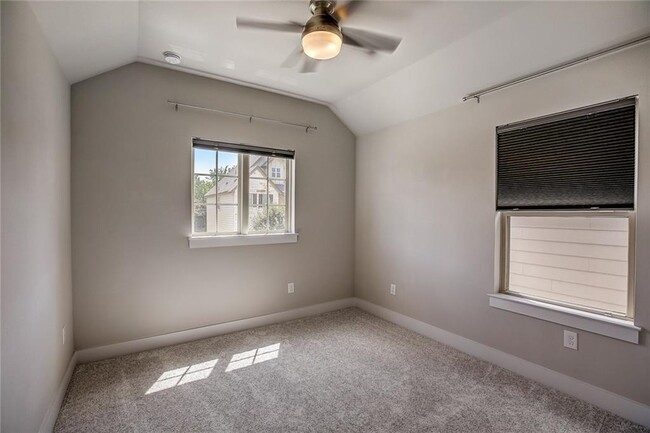 Building Photo - 13501 Metric Blvd