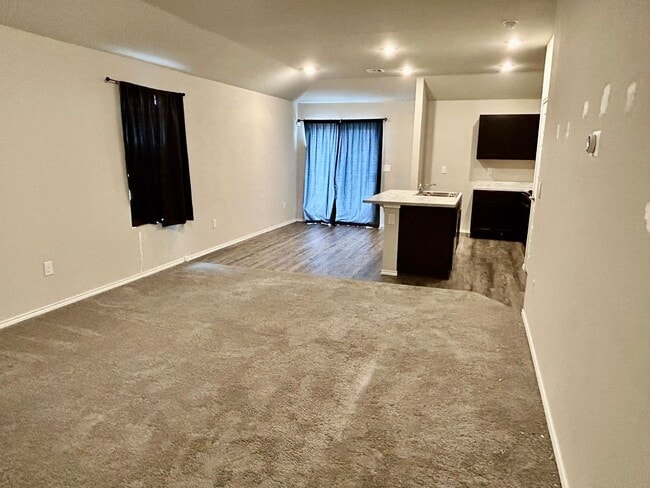 Building Photo - 11804 Krew Wy