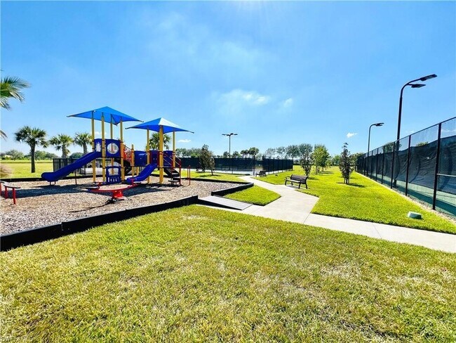 Building Photo - 14297 Oviedo Pl