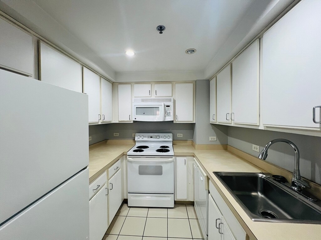 *Pictures are representative samples of the advertised unit. In some cases, the actual units you tou - 500 Commonwealth Ave