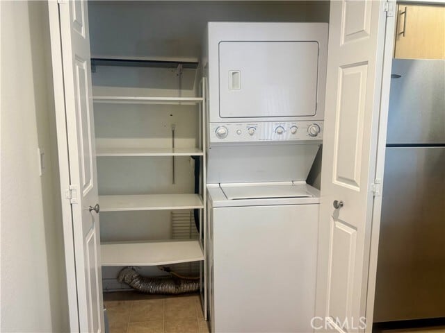 Building Photo - 2155 Highpointe Dr