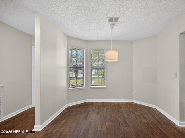 Building Photo - 13142 Annandale Dr S