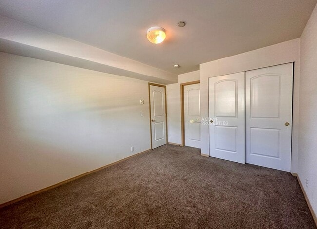 Building Photo - 1670 SW Mulberry Pl