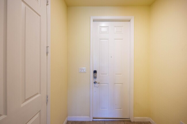 Building Photo - 5636 NW 58th Ln