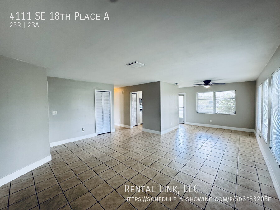 Building Photo - 4111 SE 18th Pl