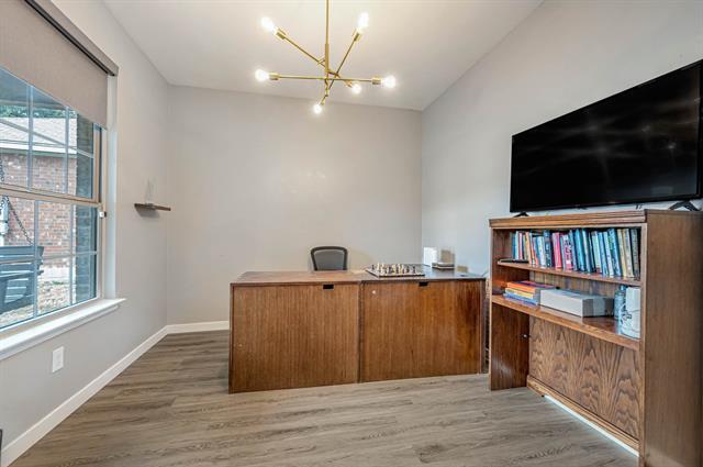 Building Photo - 6024 Beachview Ln