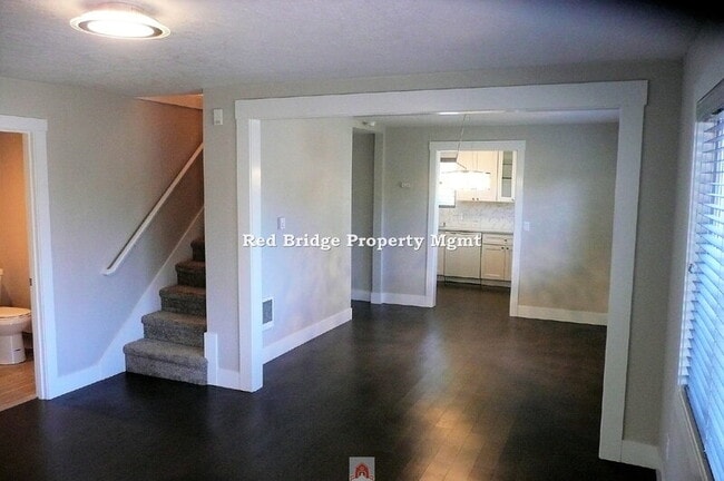 Building Photo - 5585 SE 128th Ave