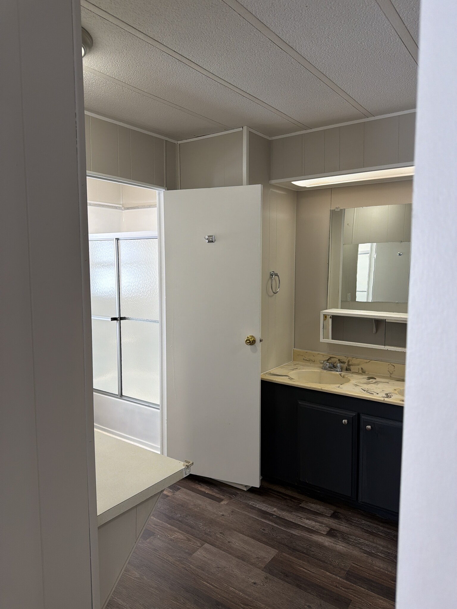 Building Photo - 208 Slate Hill Rd