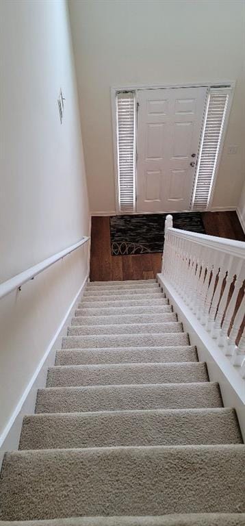 Building Photo - 731 Thompson Ridge Dr