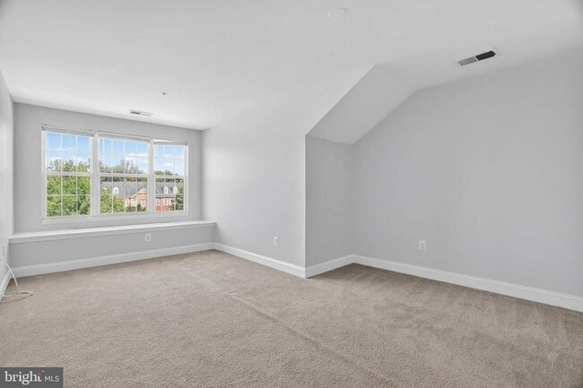 Building Photo - 14637 Argos Pl