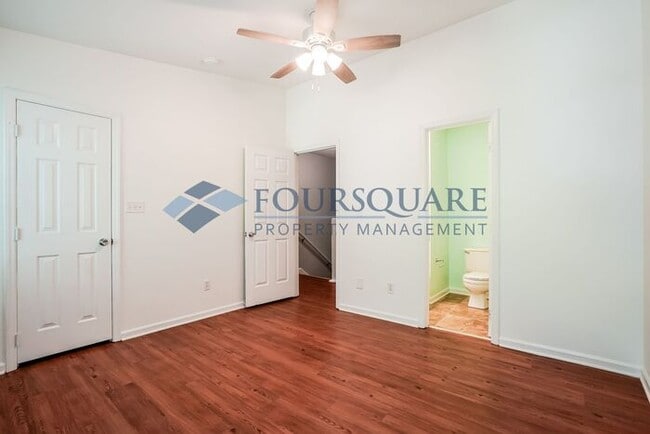 Building Photo - Bright 2-Bed / 2.5-Bath Townhome with Fireplace, Back Deck & Open Living – Convenient to Cary