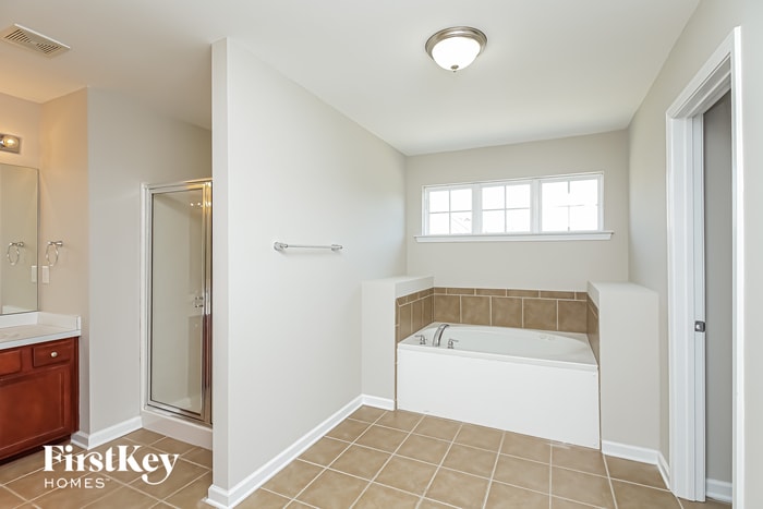 Building Photo - 176 Darbys Run Ct