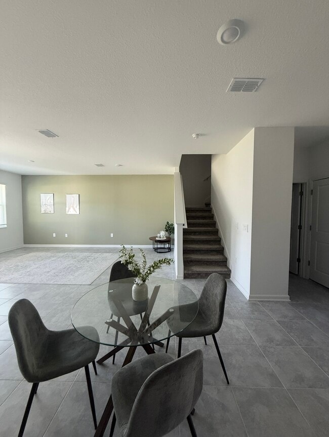 Building Photo - 337 Bogey Dr