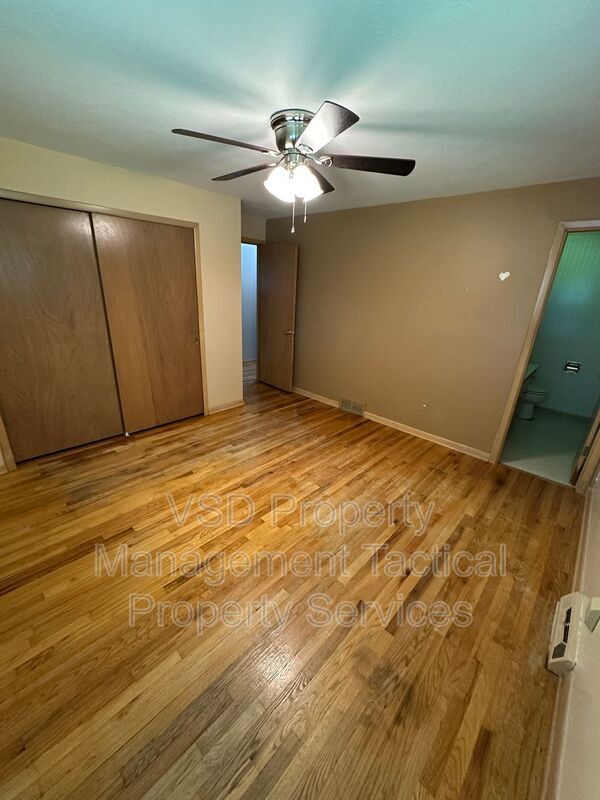 Building Photo - 6188 Cabrini Ln