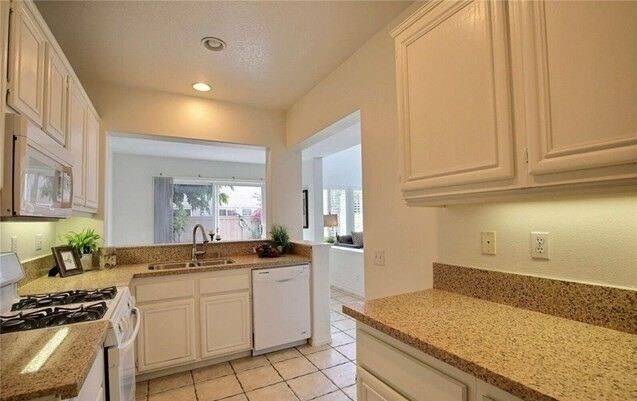 Building Photo - 21 Bradford