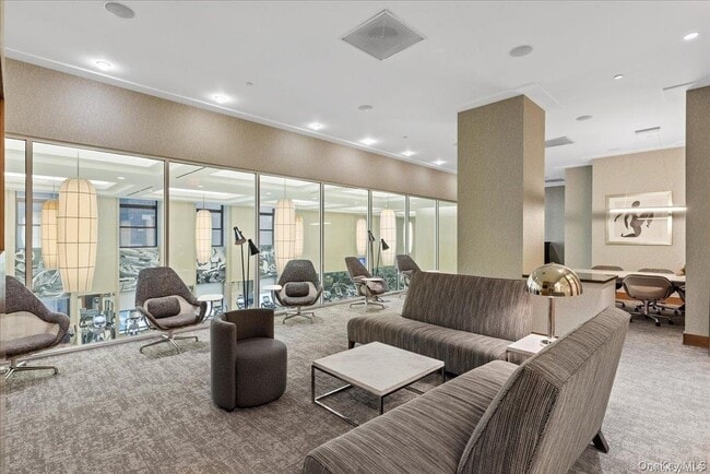 Building Photo - 20 West St