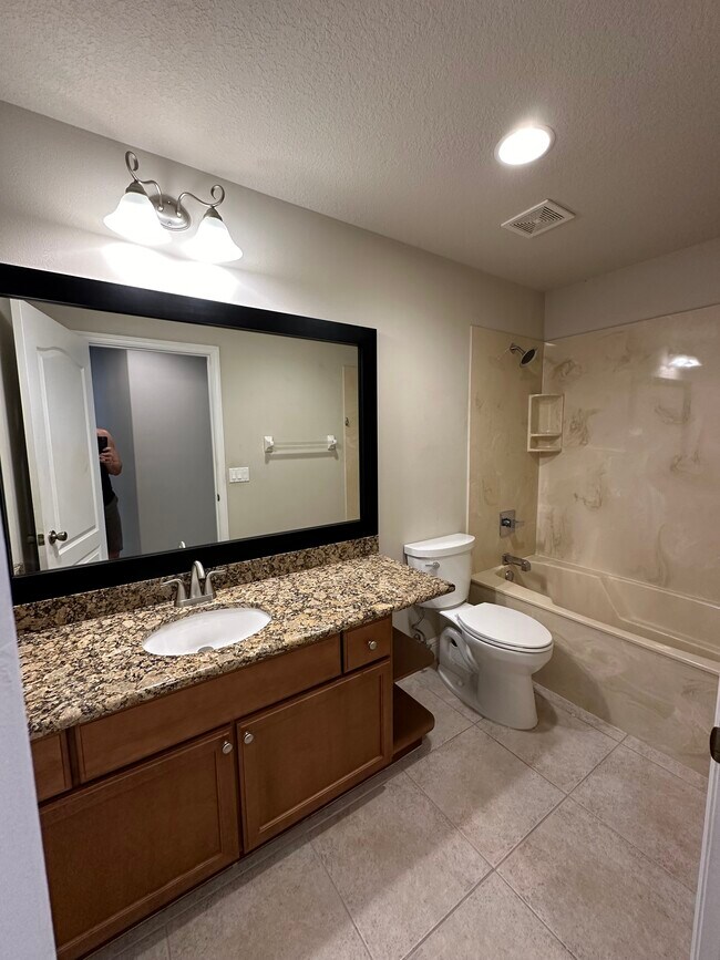 Building Photo - 3702 Brantley Cir