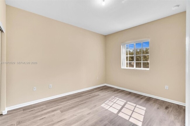 Building Photo - 3236 NW 31st Terrace