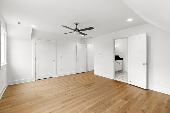 Building Photo - 508 Hobson Chapel Pl