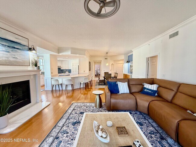 Building Photo - 315 S Ocean Grande Dr