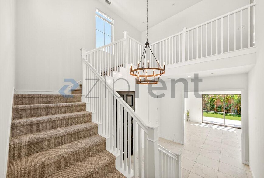 Building Photo - 123 Spotted Quail