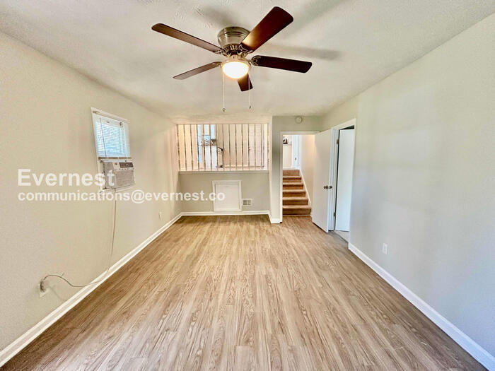 Building Photo - 280 Summer Pond Trail