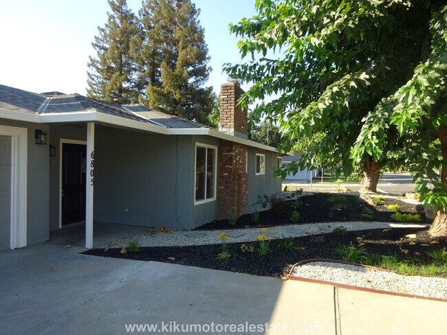 Building Photo - 6805 Pocket Rd