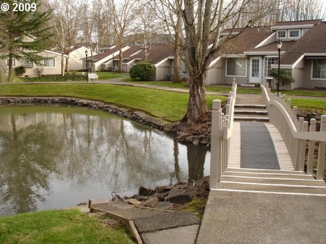 Building Photo - 13775 SW Scholls Ferry Rd