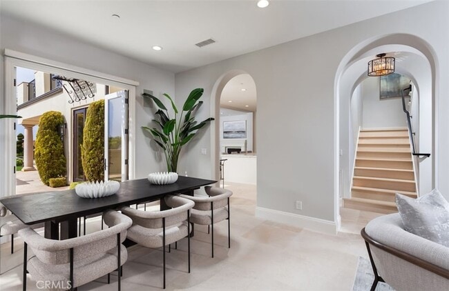 Building Photo - 21 Coral Cay