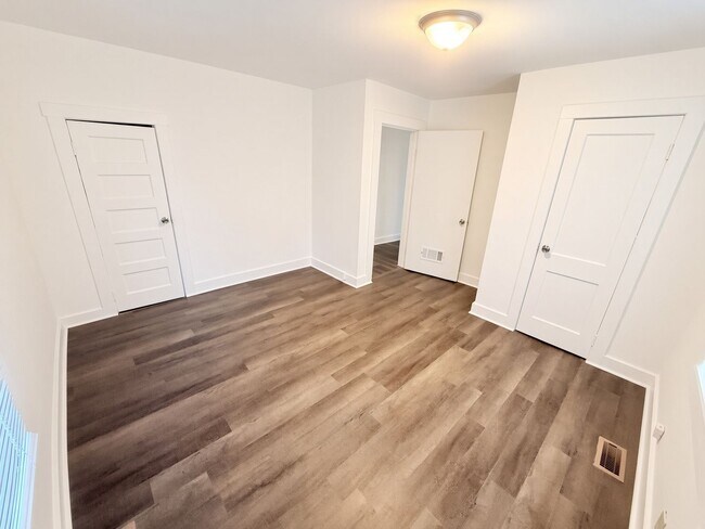 Building Photo - 1510 Whatley St