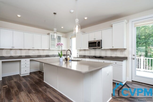 Building Photo - 2542 Buckthorn Dr
