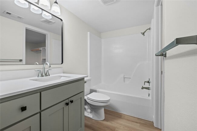Building Photo - 2064 N Kantz Ln