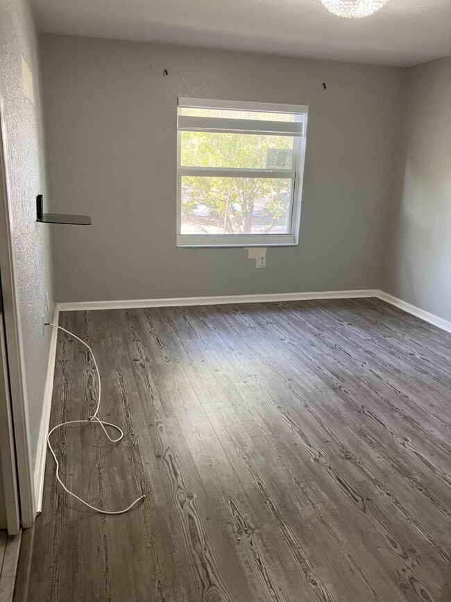 Building Photo - 8108 Prestige Commons Dr