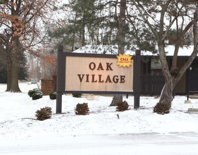 Oak Village 1756 McNaughten Rd Columbus OH 43232 Apartment Finder