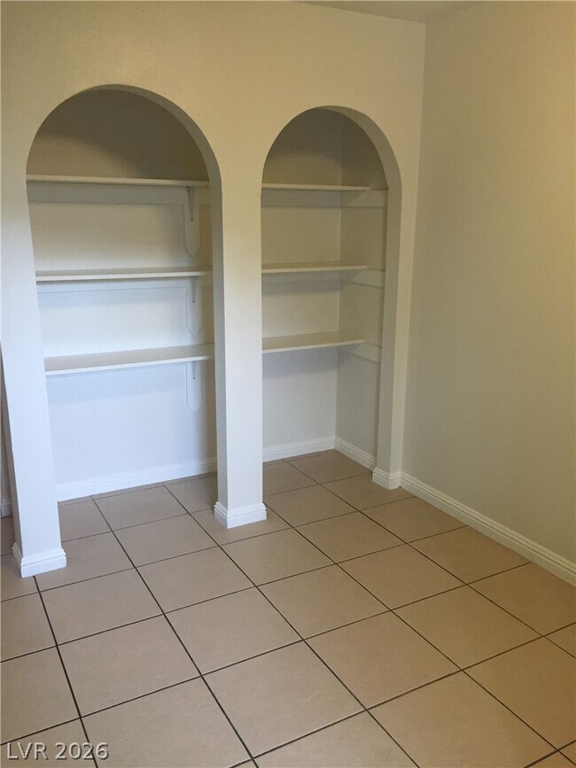 Building Photo - 7030 Burcot Ave