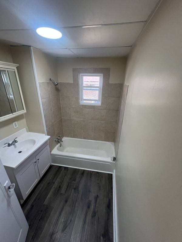Building Photo - 808 Waverly Pl