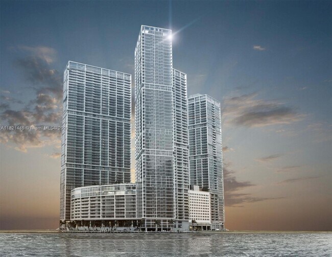 Building Photo - 495 Brickell Ave