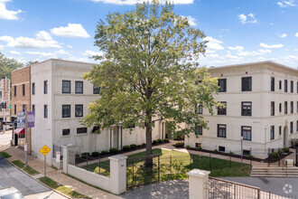 Building Photo - 603 Westgate Ave