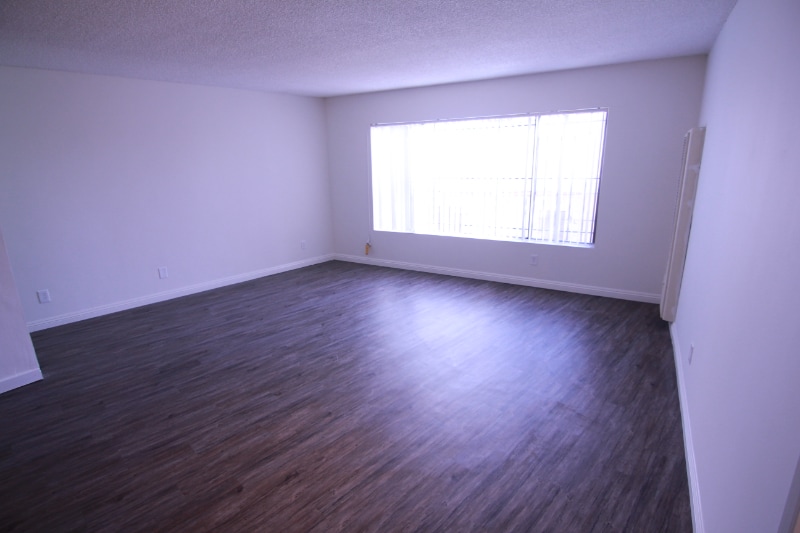 Building Photo - 151 N Hoover St