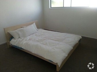 Building Photo - 1856 10th St