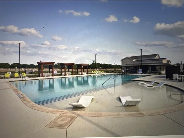 Building Photo - 601 Huntley Dr