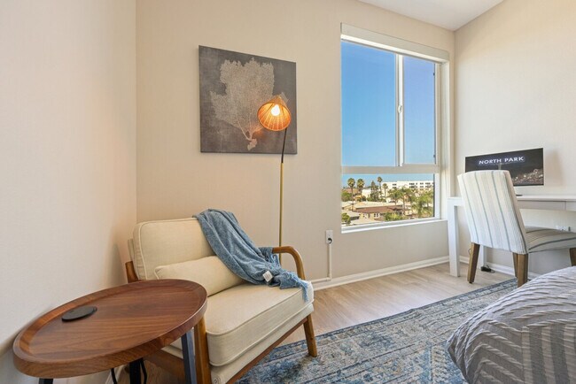 Building Photo - 4325 Ohio St