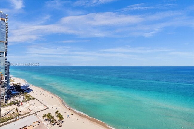 Building Photo - 18201 Collins Ave