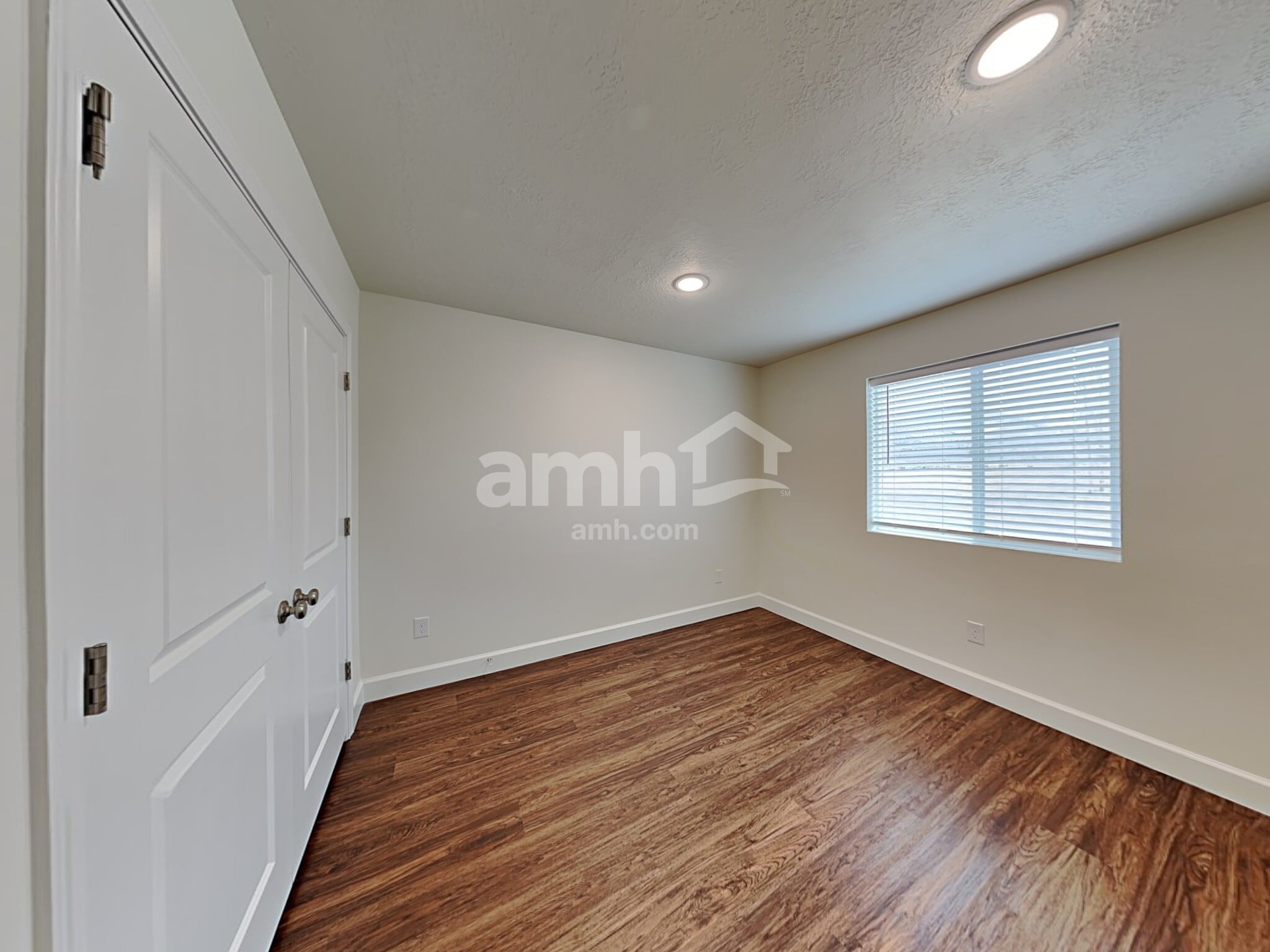 Building Photo - 4418 N Poplar St