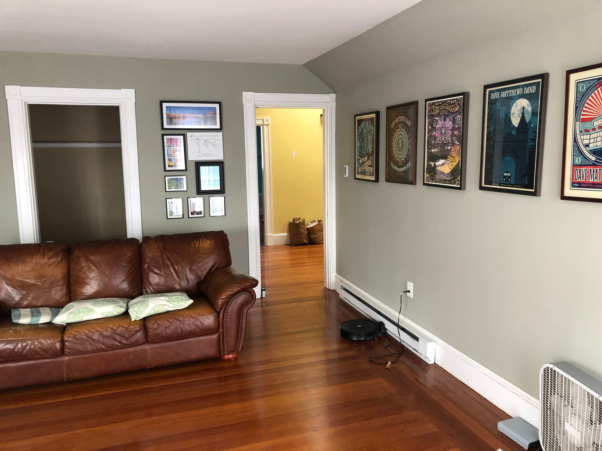 Family Room - 40 Walpole St