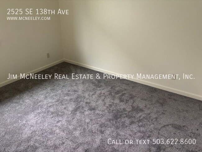 Building Photo - 2525 SE 138th Ave