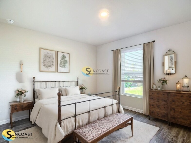 Primary Photo - 5994 E Willow St